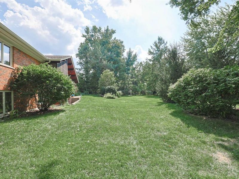 7673 Greenfarms Drive, Springfield Township, OH 45224 Photo 56