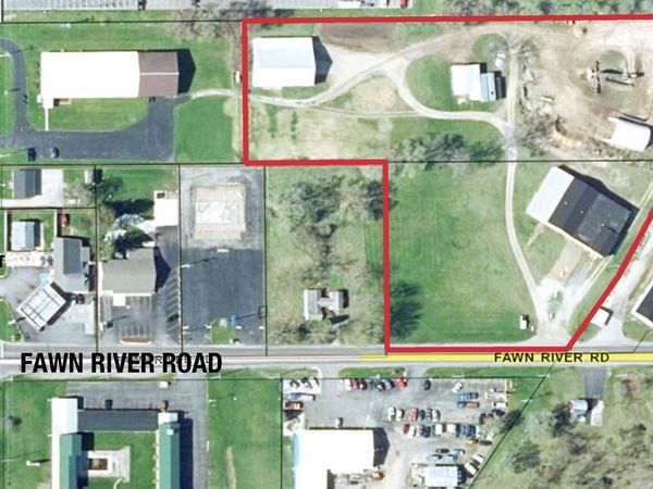539 Fawn River Road, Sturgis, MI 49091