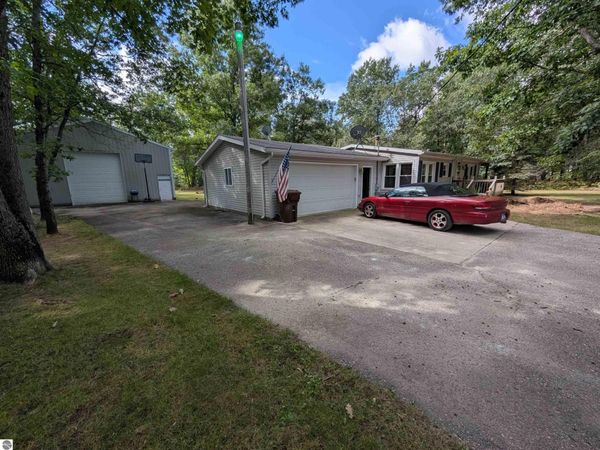 4475 Jose Road, Omer, MI 48749