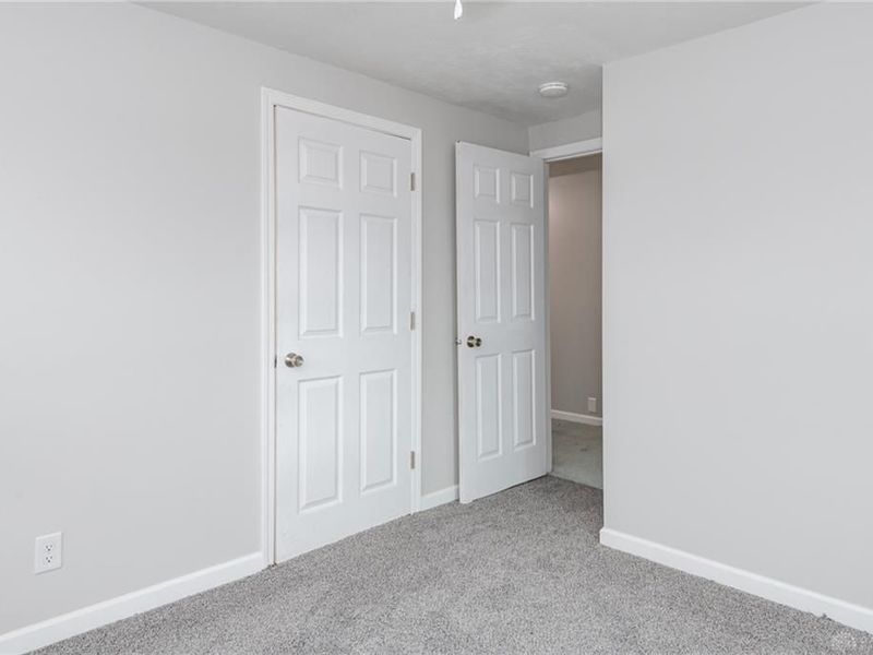 1013 W Lake Avenue, New Carlisle, OH 45344 Photo 33