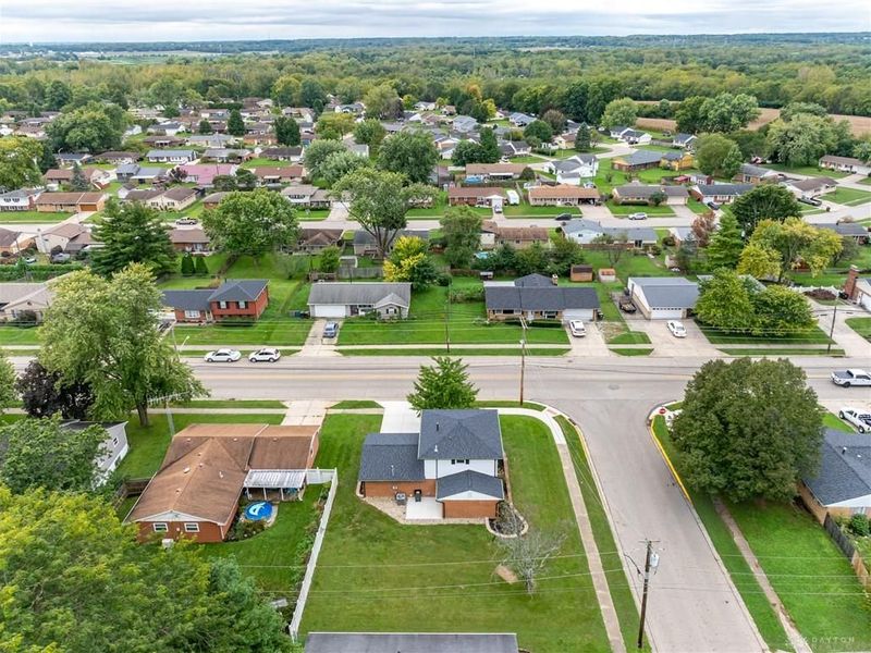 1013 W Lake Avenue, New Carlisle, OH 45344 Photo 44