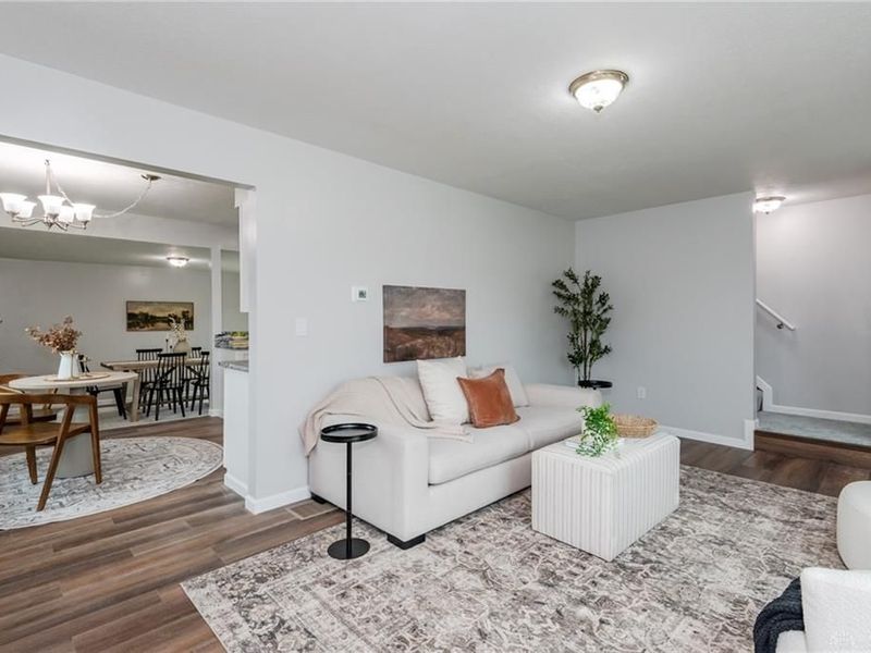1013 W Lake Avenue, New Carlisle, OH 45344 Photo 6