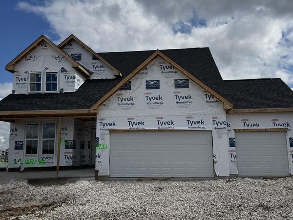 1733 Switchgrass STREET, Oconomowoc, WI 53066
