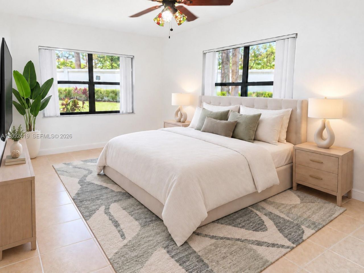 8290 Lake Dr, Unit 112, Doral, FL 33166 Photo