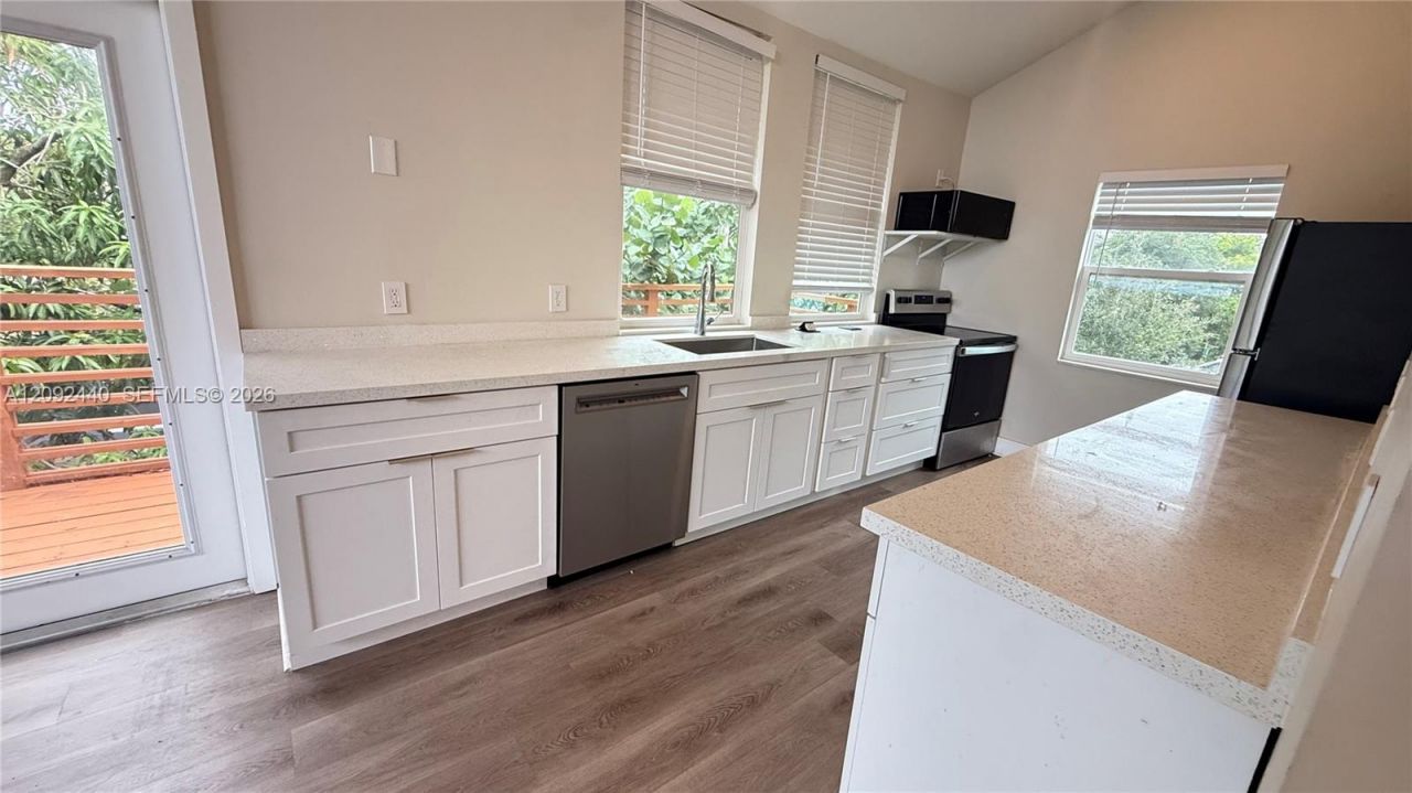 126 NE 19th Ave, Unit 2, Pompano Beach, FL 33060 Photo
