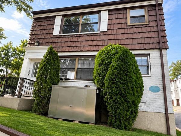 67-37 136th St , Unit B, Kew Garden Hills, NY 11367