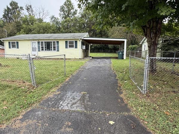 165 Jane Lane, Bristol, VA 24201