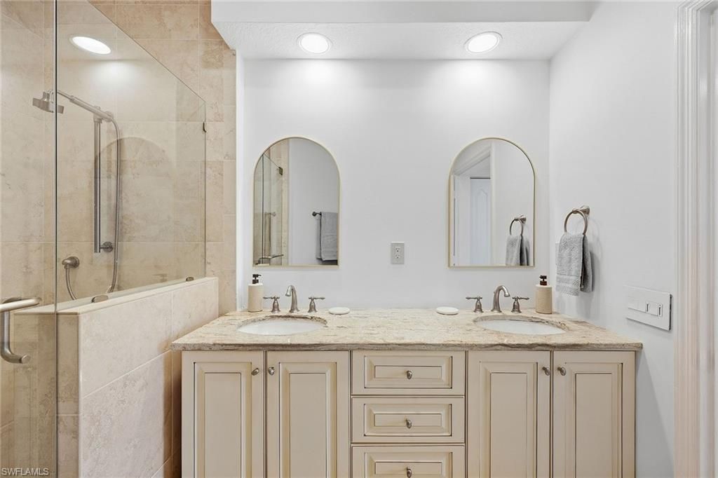 8315 Excalibur Cir , Unit P11, Naples, FL 34108 Photo