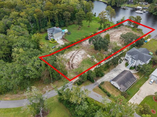 6011 Renata Ln., Myrtle Beach, SC 29588