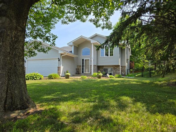 7600 Palomino Lane, Lino Lakes, MN 55014