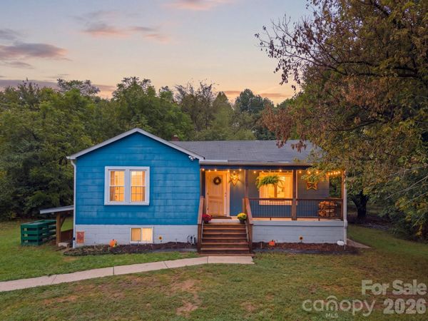 178 Collins Drive, Clyde, NC 28721