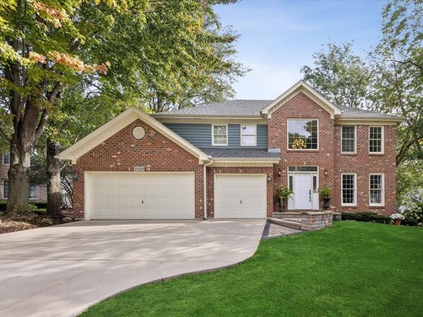1928 Clyde Drive , Naperville, IL 60565