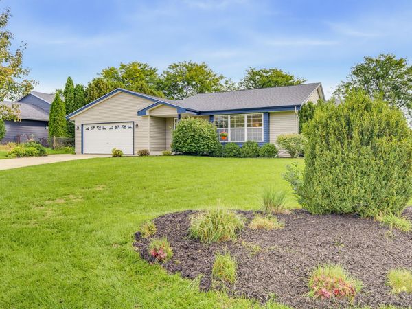9260 S 44th St, Franklin, WI 53132
