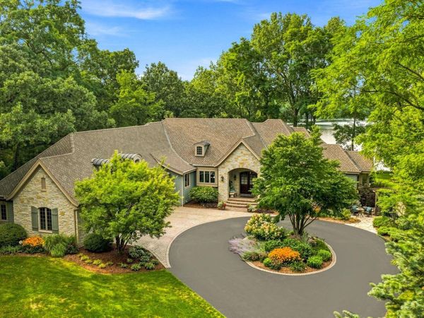 34604 Sunset Dr, Summit, WI 53066