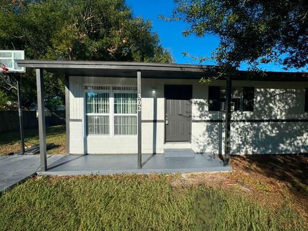 302 SHERWOOD DRIVE , FORT MEADE, FL 33841