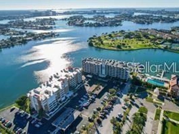 500 TREASURE ISLAND CAUSEWAY , Unit 211, TREASURE ISLAND, FL 33706