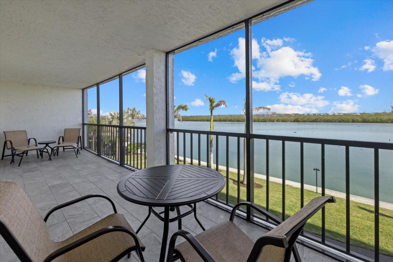 9393 Midnight Pass Road , Unit 302, Sarasota, FL 34242 Photo