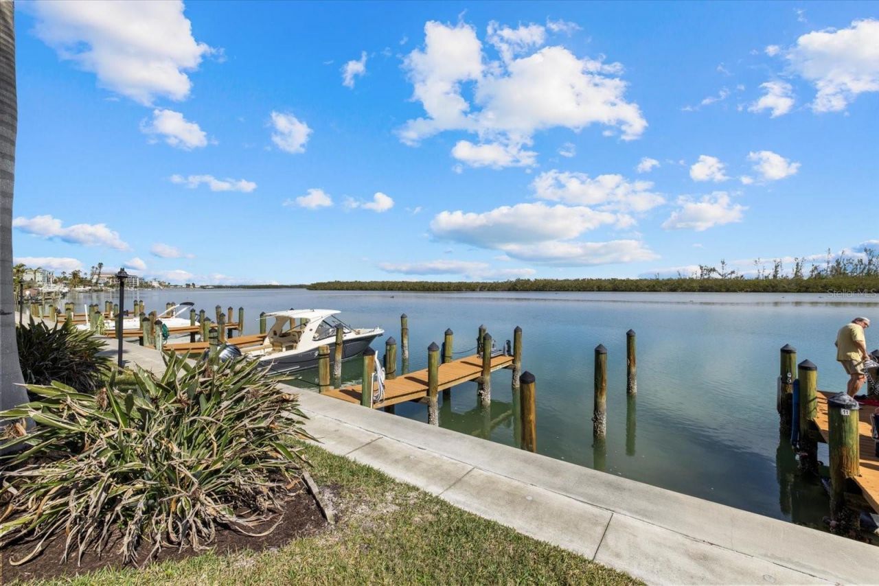 9393 Midnight Pass Road , Unit 302, Sarasota, FL 34242 Photo