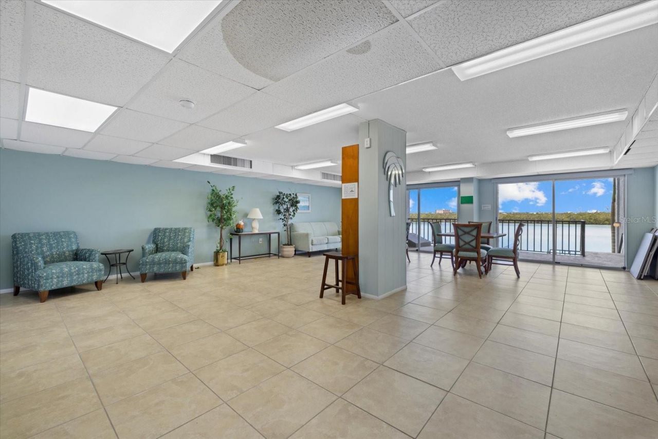 9393 Midnight Pass Road , Unit 302, Sarasota, FL 34242 Photo