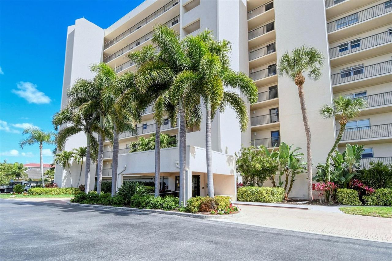 9393 Midnight Pass Road , Unit 302, Sarasota, FL 34242 Photo