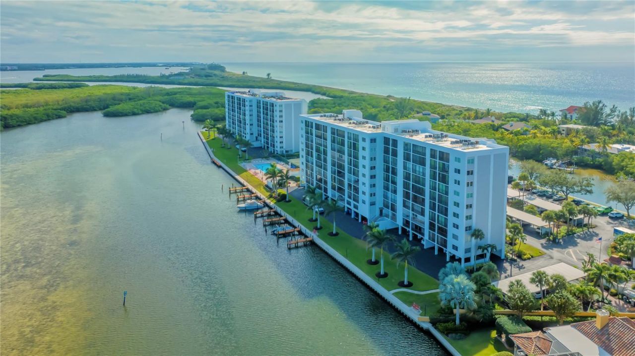 9393 Midnight Pass Road , Unit 302, Sarasota, FL 34242 Photo