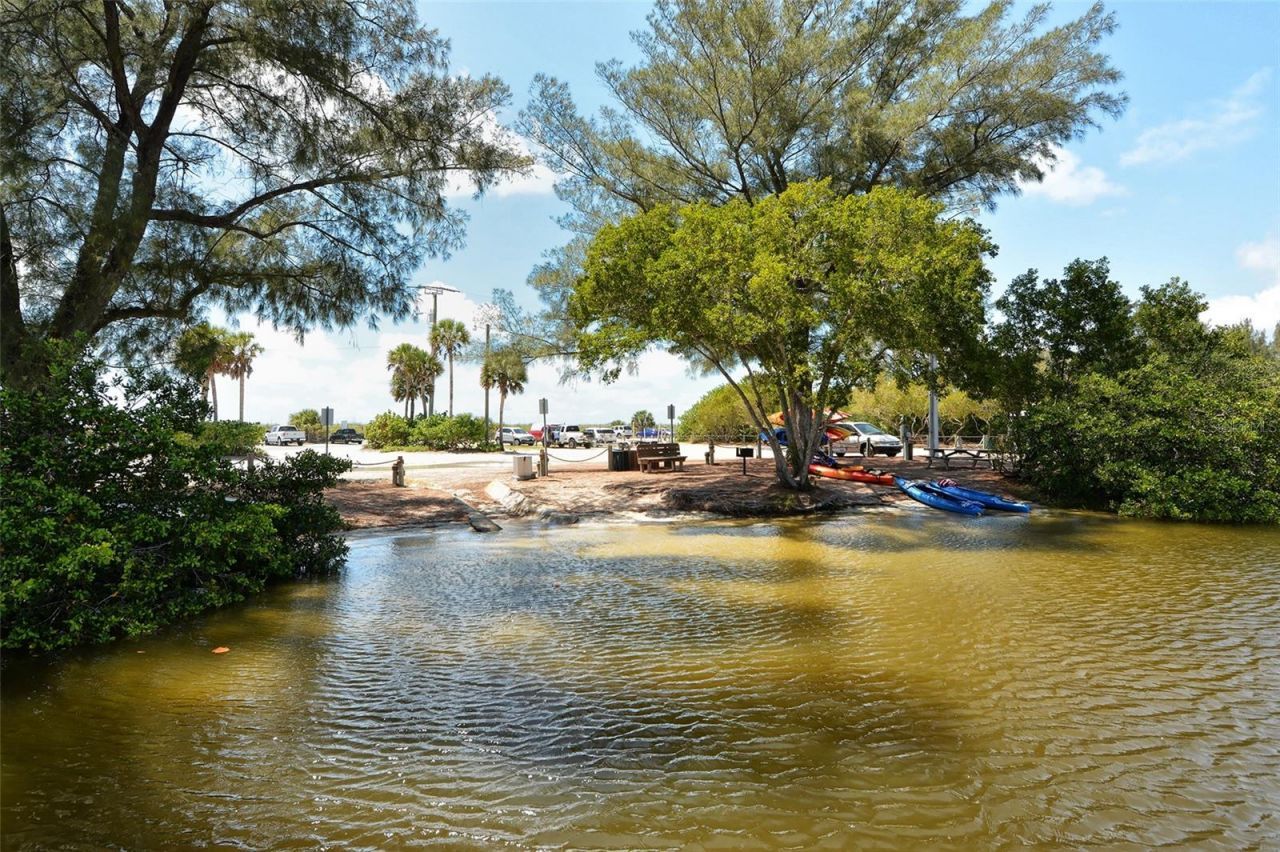 9393 Midnight Pass Road , Unit 302, Sarasota, FL 34242 Photo
