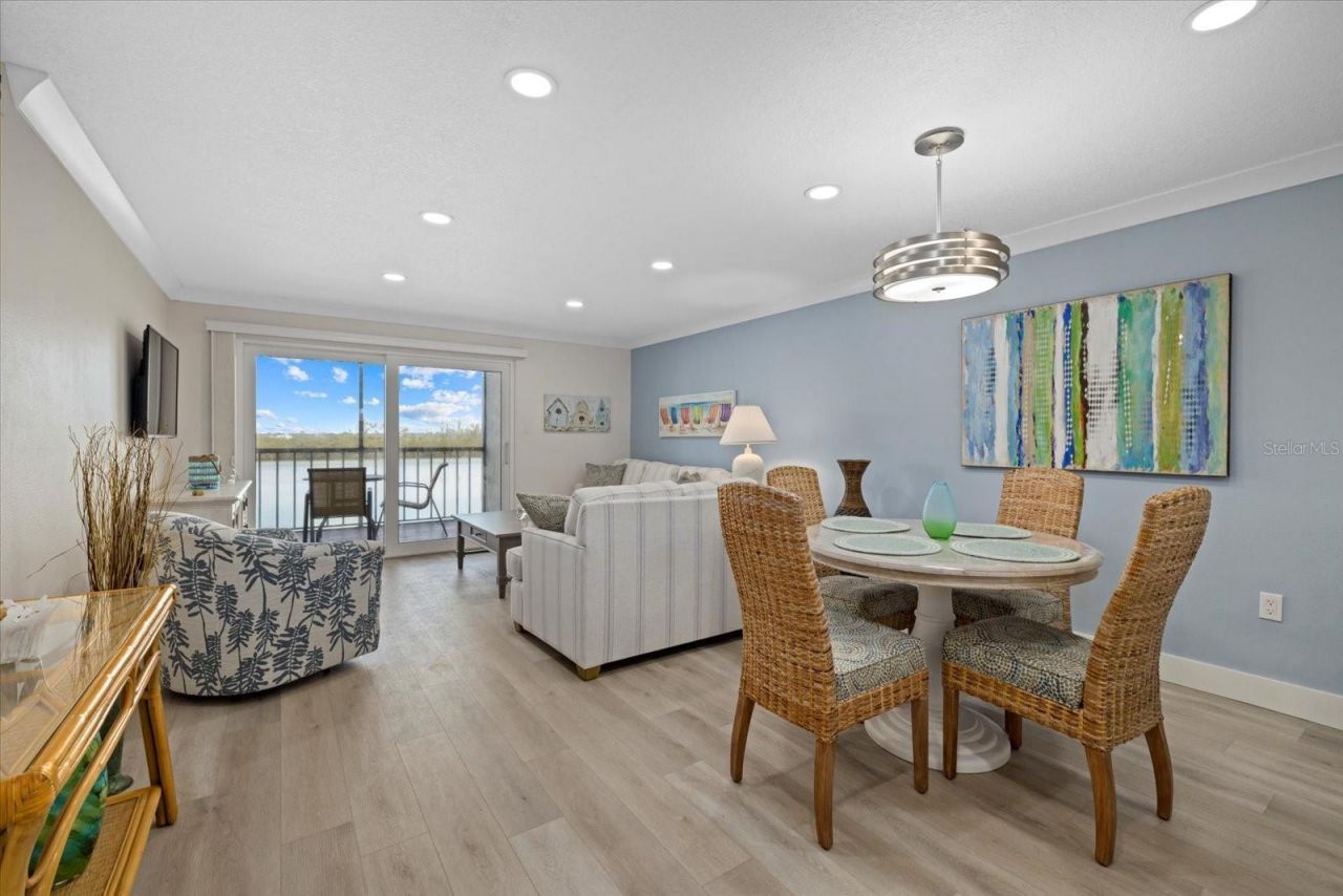 9393 Midnight Pass Road , Unit 302, Sarasota, FL 34242 Photo