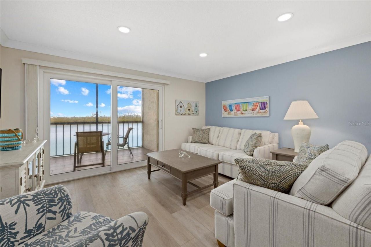 9393 Midnight Pass Road , Unit 302, Sarasota, FL 34242 Photo