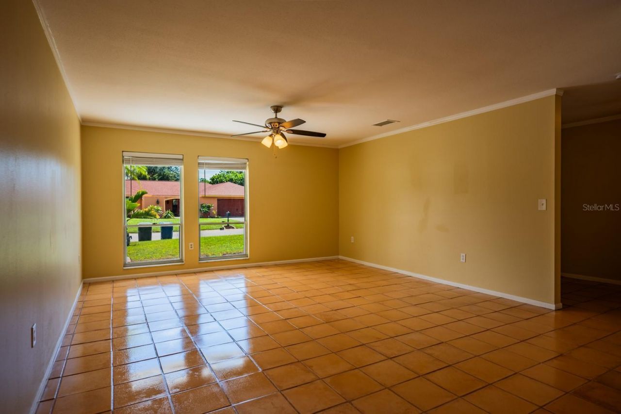 2339 Riverwood Pines Drive , Sarasota, FL 34231 Photo