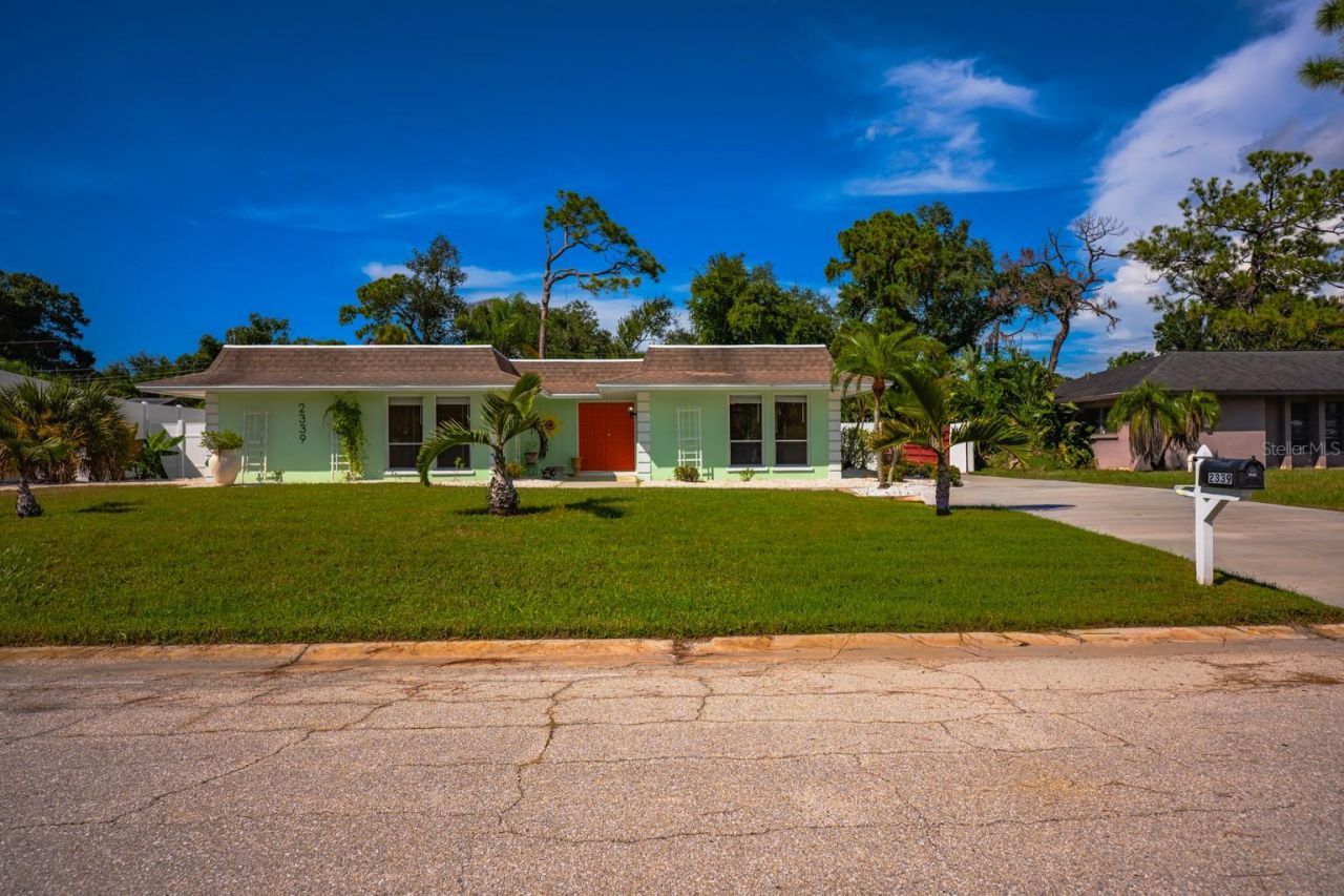2339 Riverwood Pines Drive , Sarasota, FL 34231 Photo