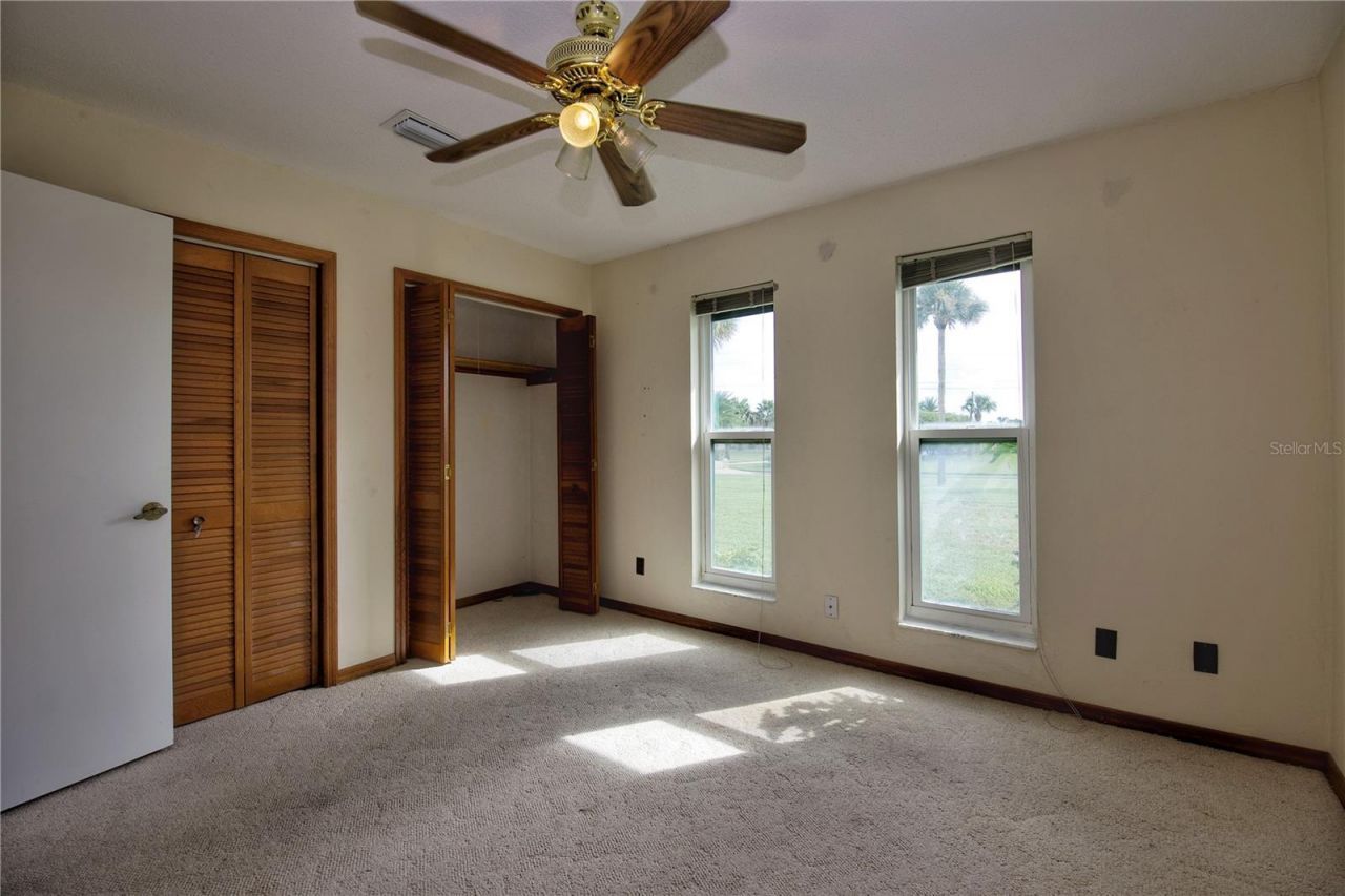 1602 S Riverside Drive , Edgewater, FL 32132 Photo