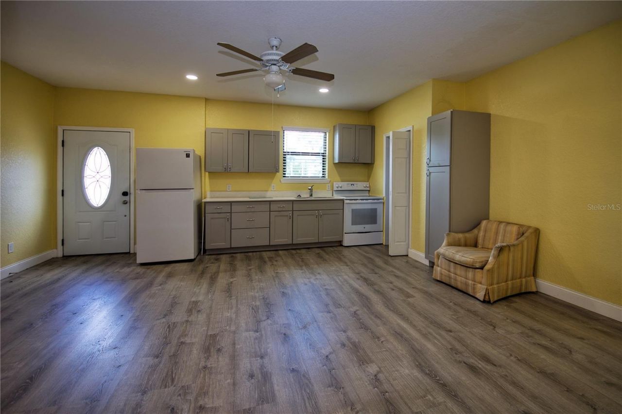 1602 S Riverside Drive , Edgewater, FL 32132 Photo