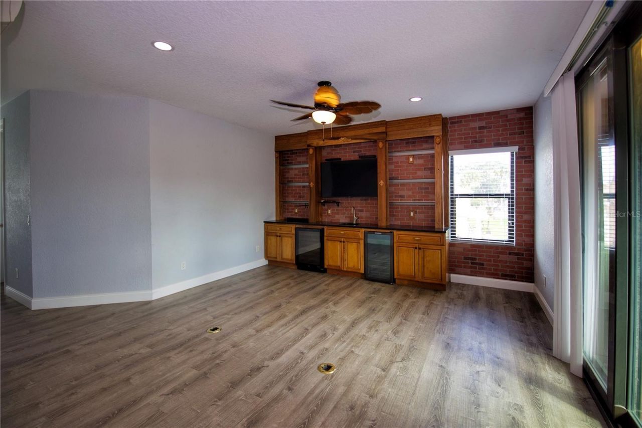 1602 S Riverside Drive , Edgewater, FL 32132 Photo