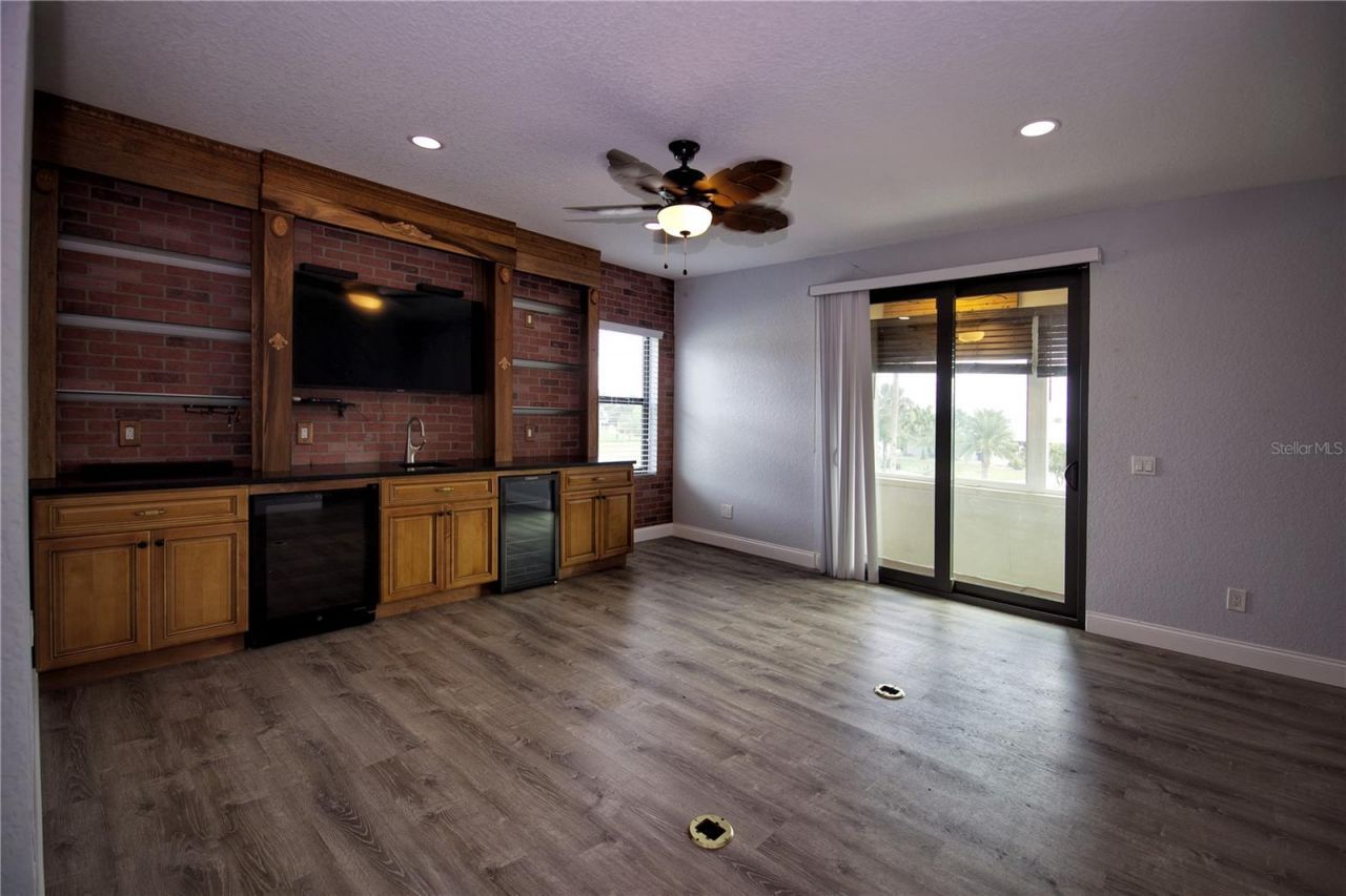1602 S Riverside Drive , Edgewater, FL 32132 Photo