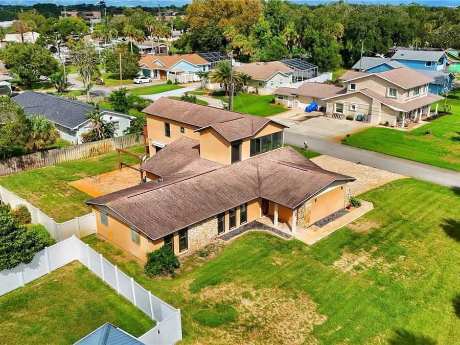 Property Image 44