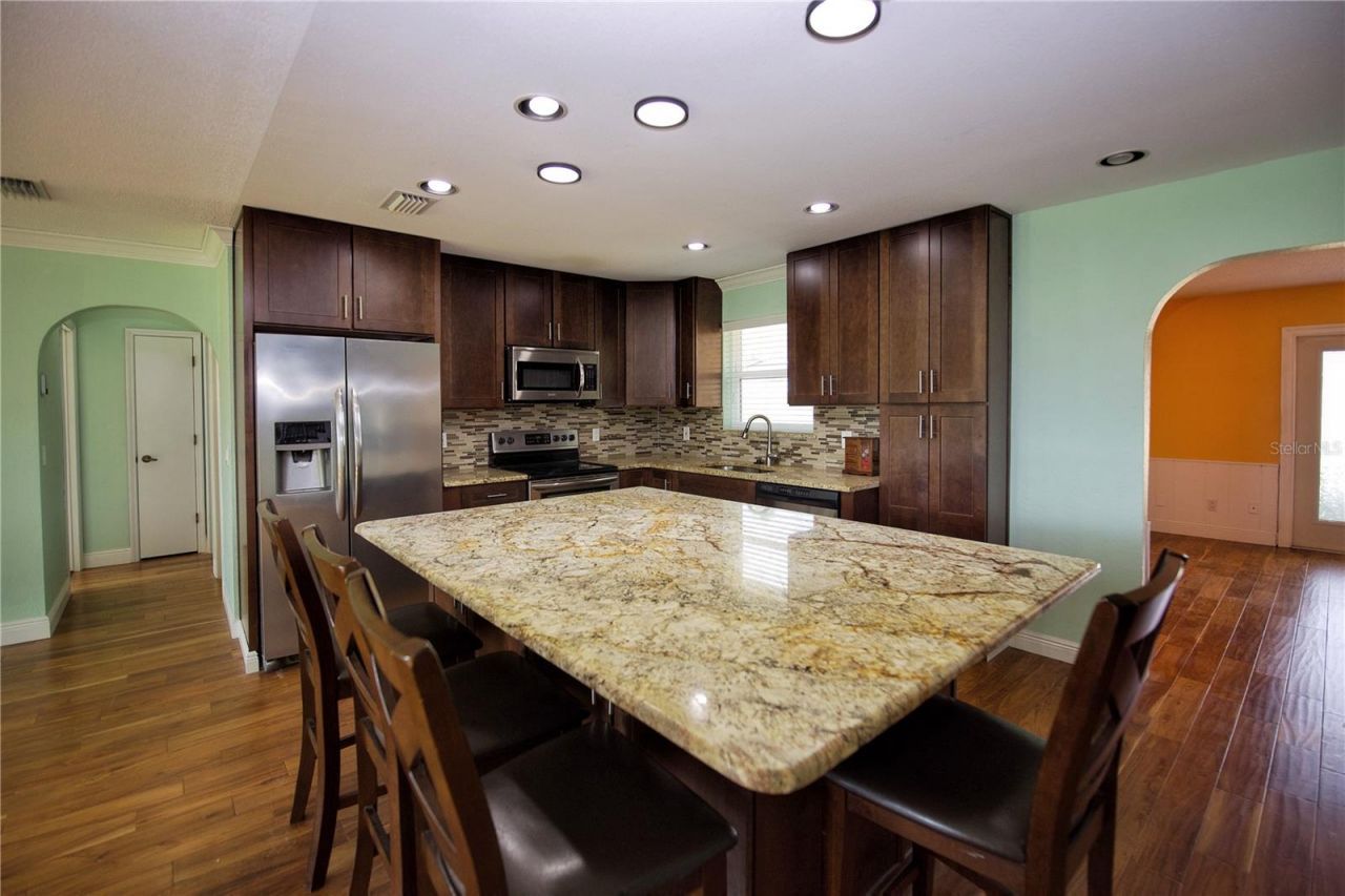 1602 S Riverside Drive , Edgewater, FL 32132 Photo