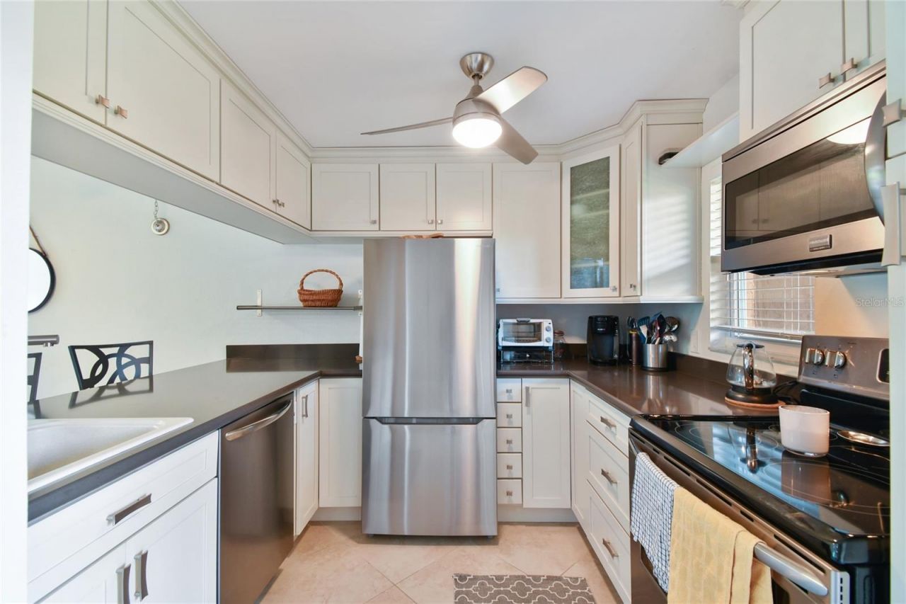 12760 Indian Rocks Road , Unit 910, Largo, FL 33774 Photo