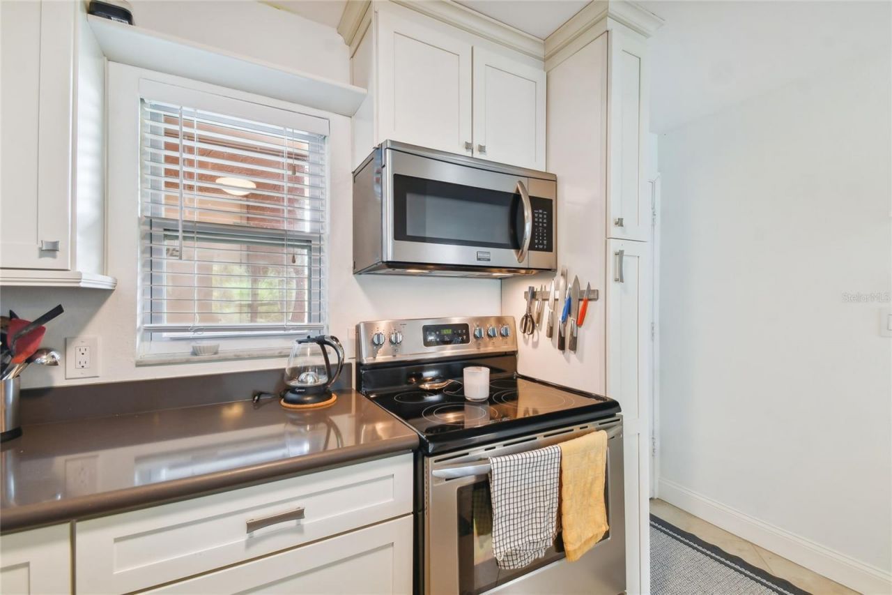 12760 Indian Rocks Road , Unit 910, Largo, FL 33774 Photo