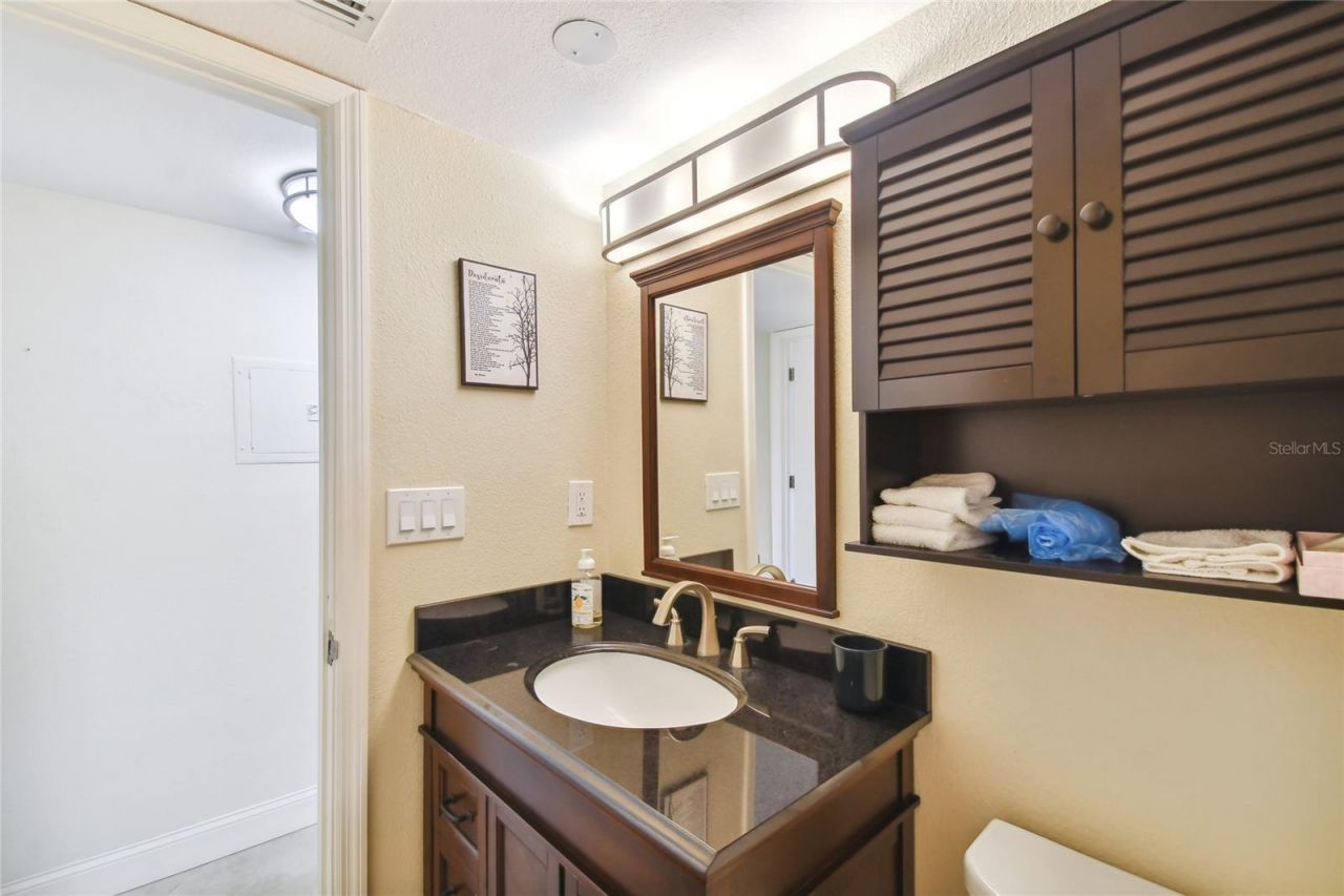 12760 Indian Rocks Road , Unit 910, Largo, FL 33774 Photo