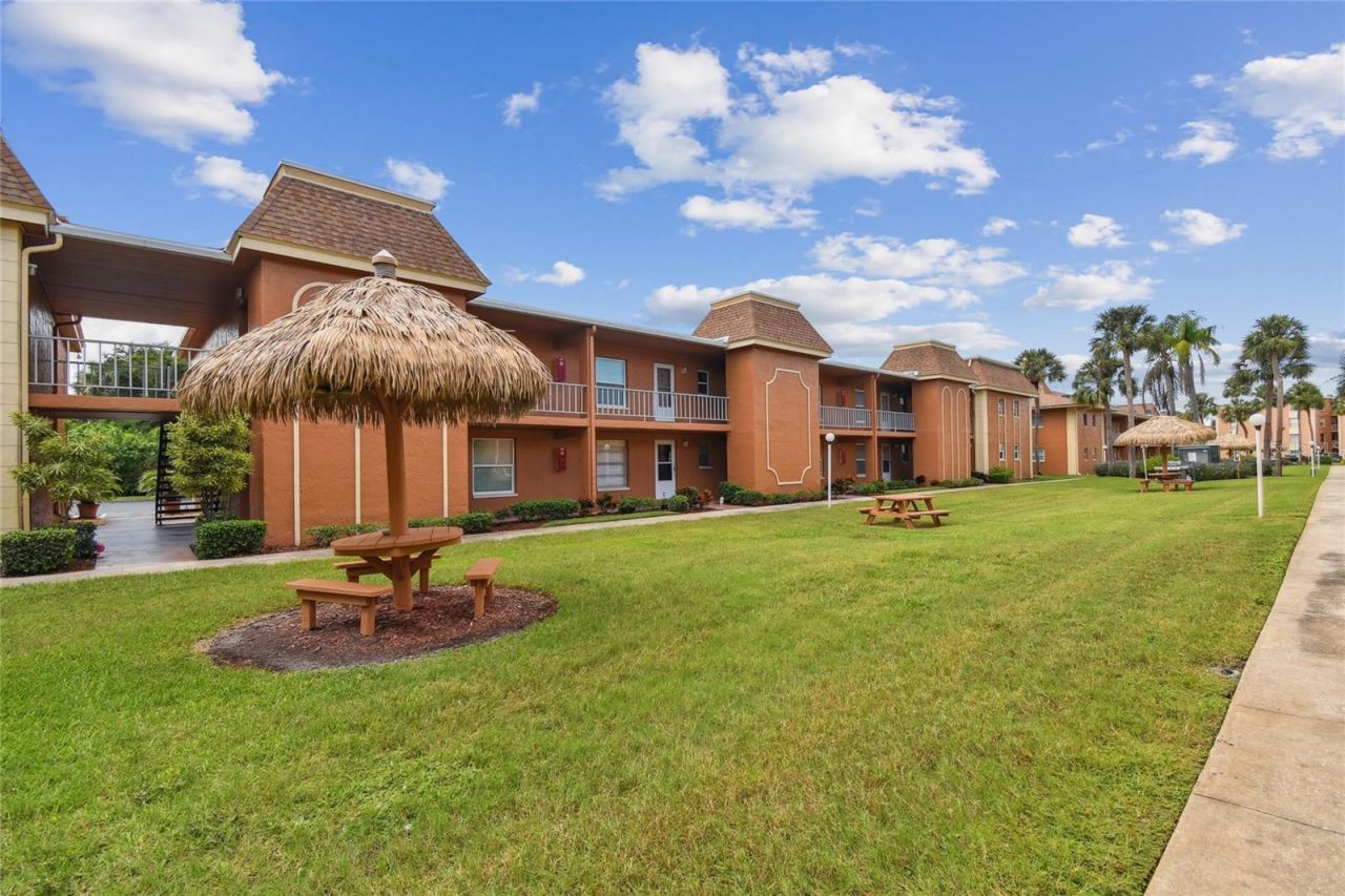 12760 Indian Rocks Road , Unit 910, Largo, FL 33774 Photo