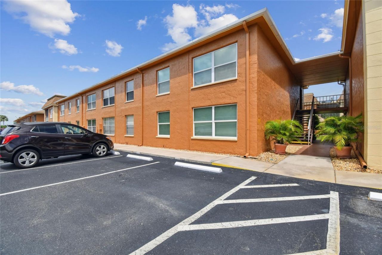 12760 Indian Rocks Road , Unit 910, Largo, FL 33774 Photo