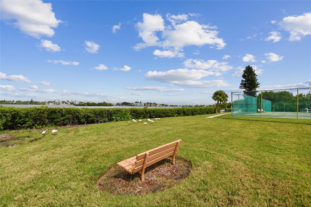 12760 Indian Rocks Road , Unit 910, Largo, FL 33774 Photo