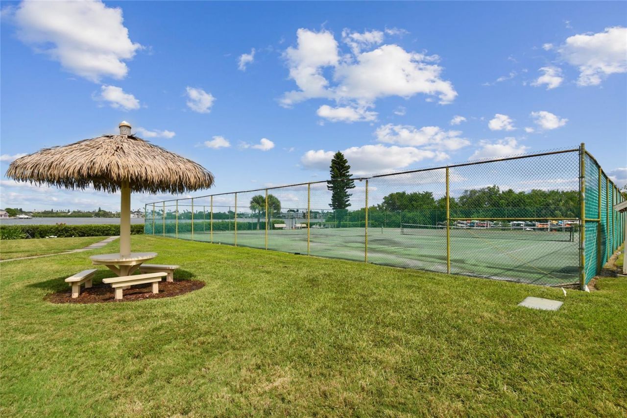 12760 Indian Rocks Road , Unit 910, Largo, FL 33774 Photo