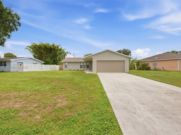 209 W Arbor Ave, Port St. Lucie, FL 34952