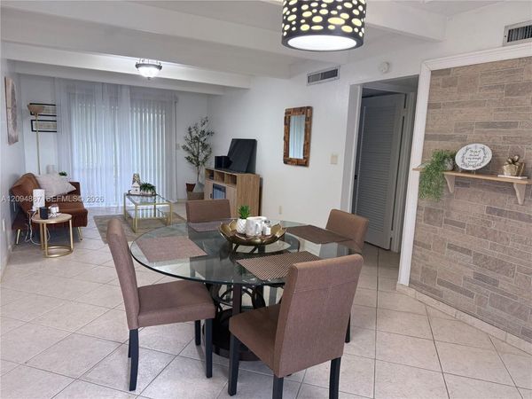 925 Club Circle , Unit 925, Lake Wales, FL 33854