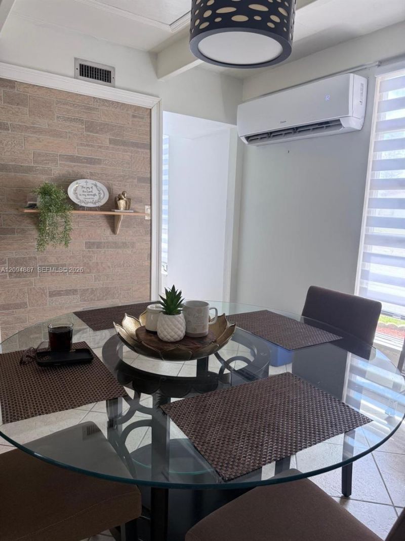 925 Club Circle , Unit 925, Lake Wales, FL 33854 Photo