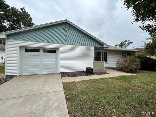 1349 Nelms Avenue , Centralia, IL 62801