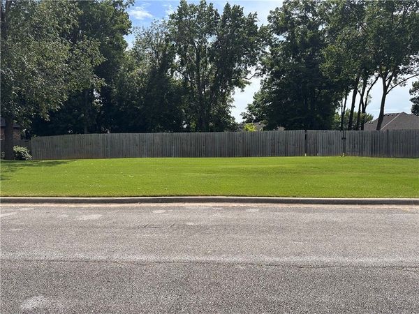 261 Hearthstone Circle , Prairie Grove, AR 72753