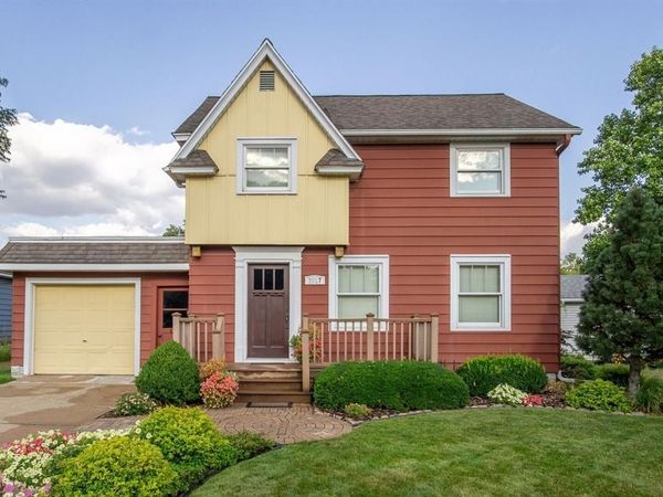 2017 11th Street, Eau Claire, WI 54703