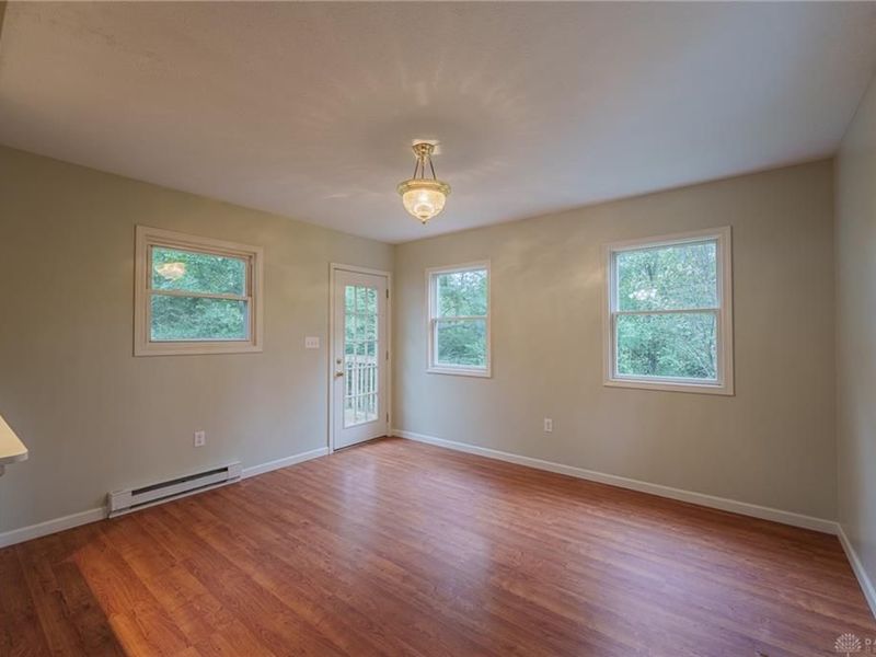 8060 Preblewood Drive, Gratis Township, OH 45042 Photo 15